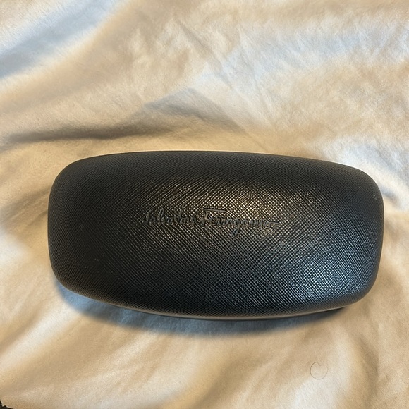 SALVATORE FERRAGAMO SUNGLASSES - Picture 7 of 7